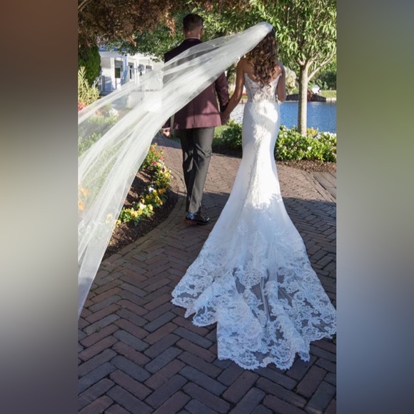 Calla Blanche Emma Wedding Dress - Picture 7 of 8